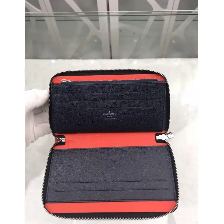 Official Brother Sam LV Bags 19B570181 0528